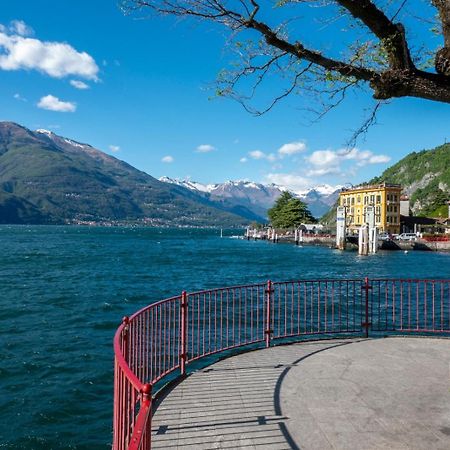 Casa In Riva Al Lago Varenna Eksteriør billede