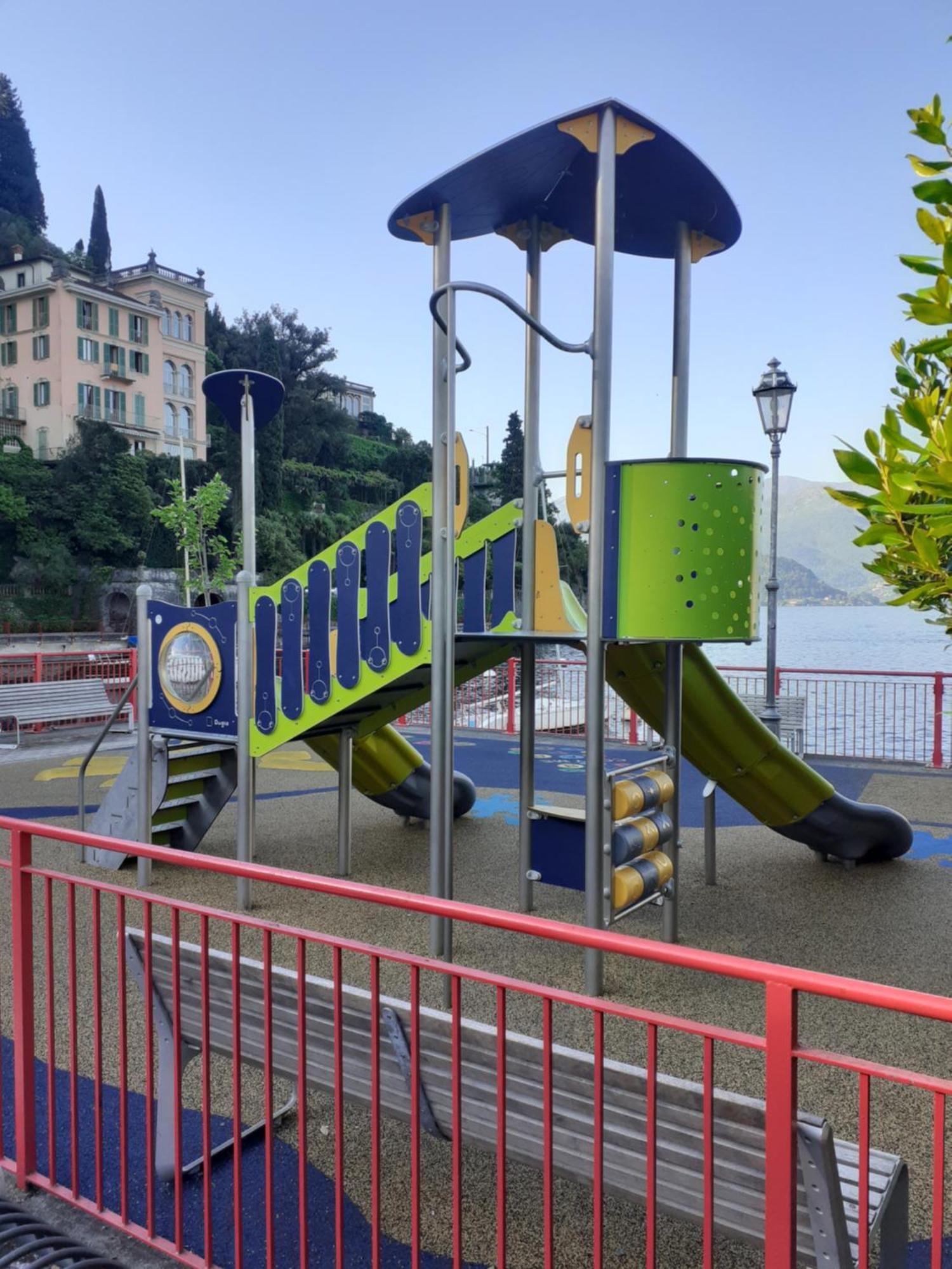 Casa In Riva Al Lago Varenna Eksteriør billede