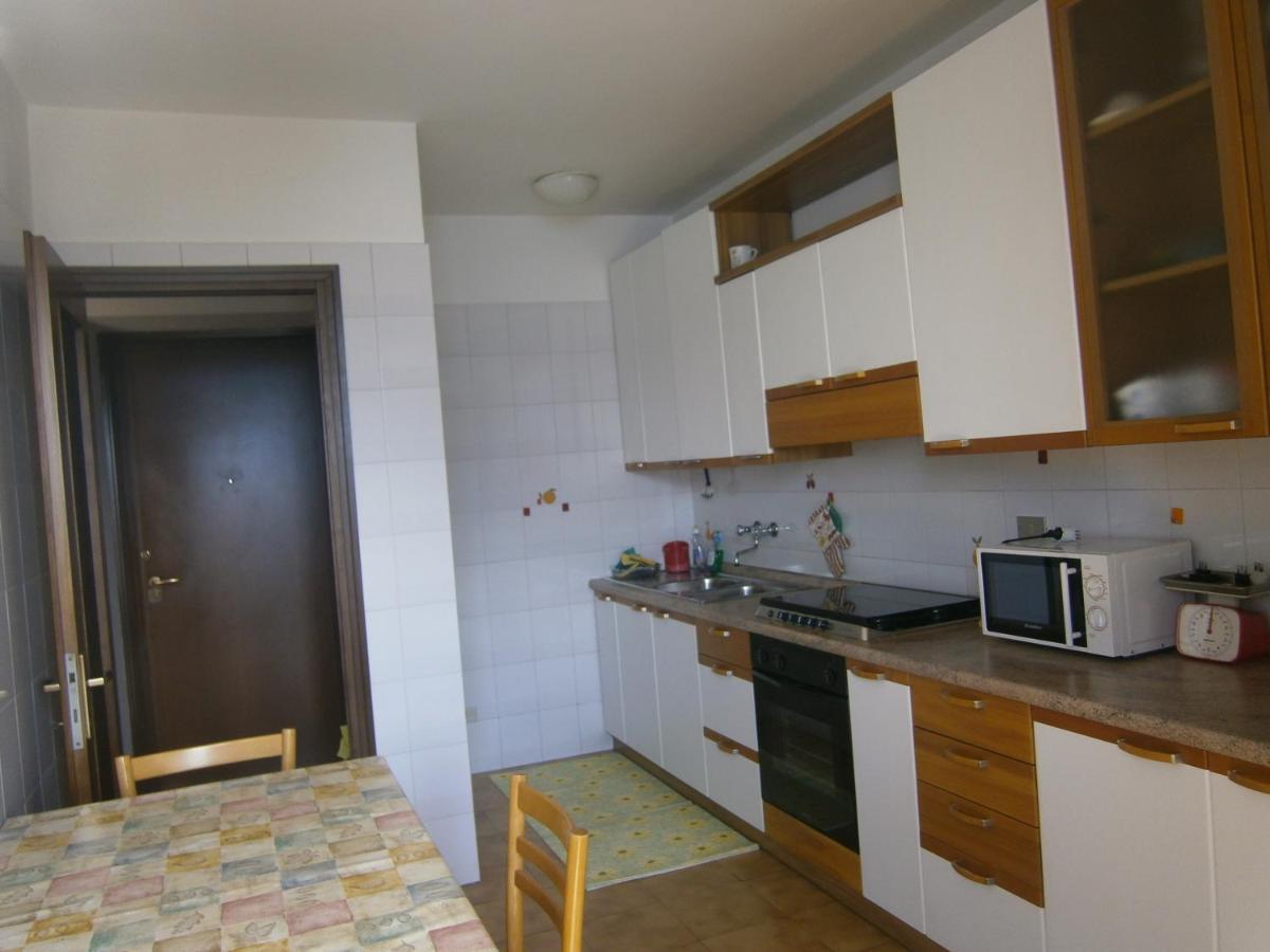 Casa In Riva Al Lago Varenna Eksteriør billede
