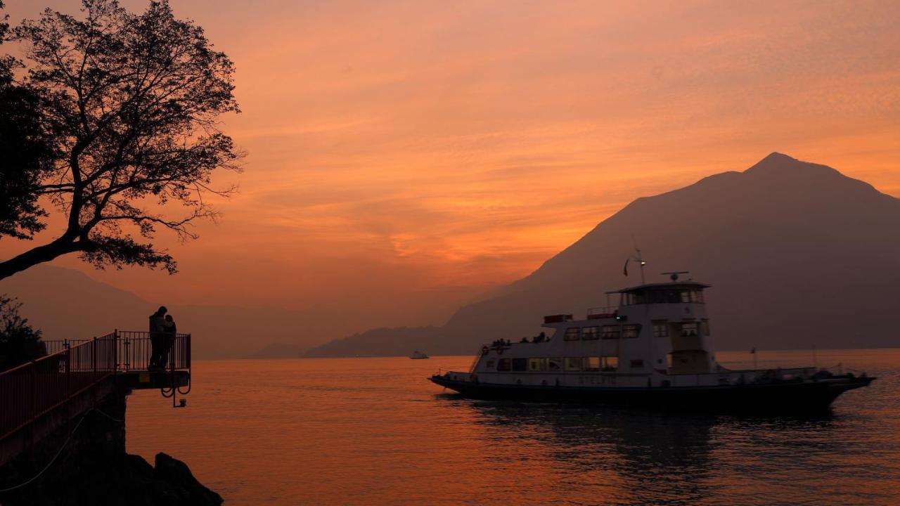 Casa In Riva Al Lago Varenna Eksteriør billede
