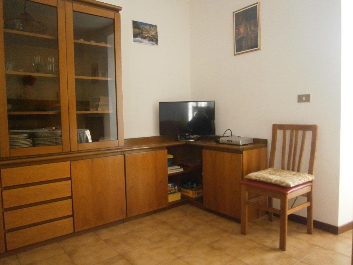 Casa In Riva Al Lago Varenna Eksteriør billede